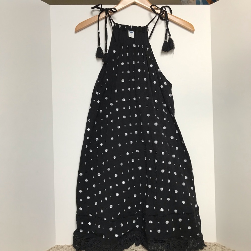 S Old navy black flower dress with ties